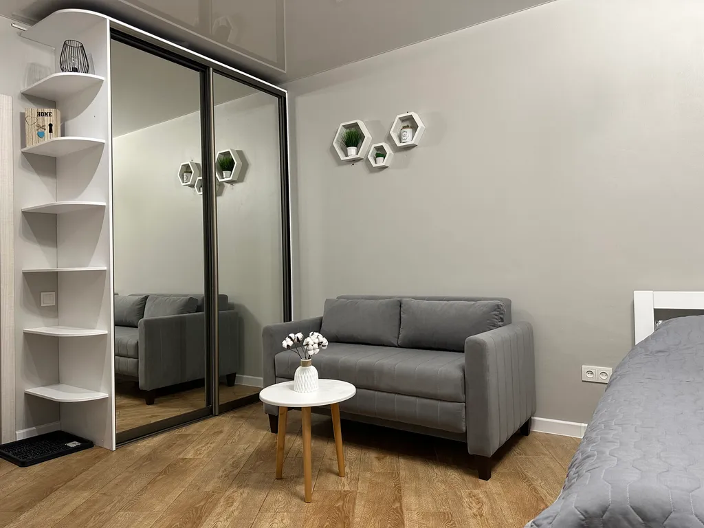 Светлая, уютная студия