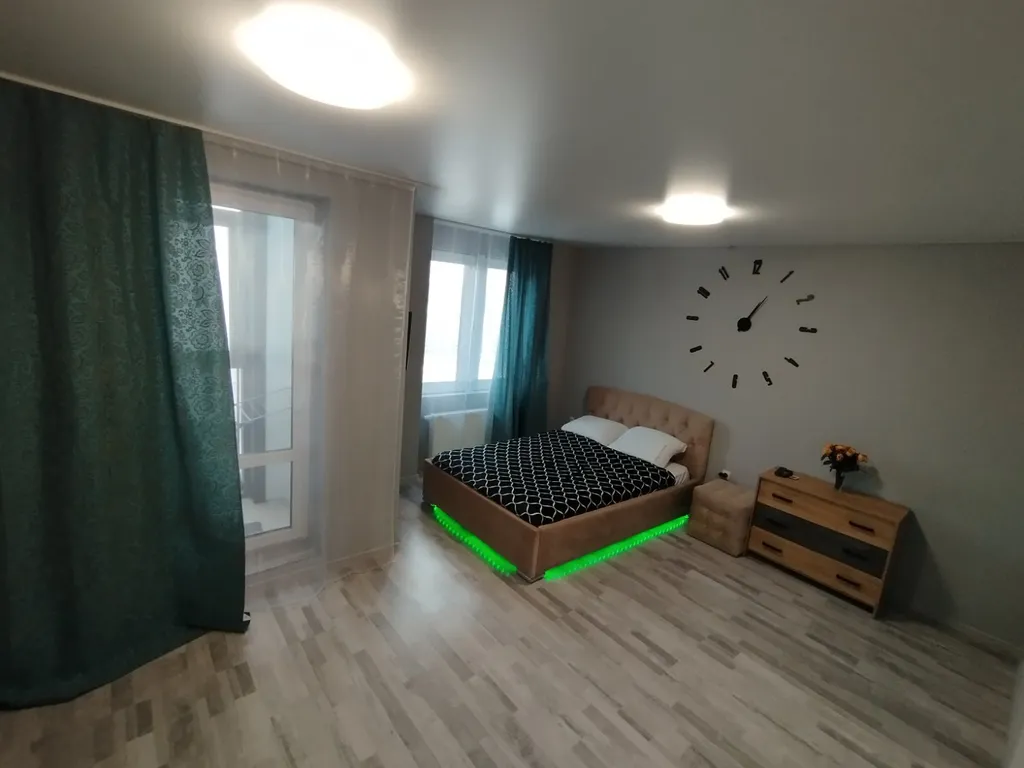 Студия у набережной в самом центре