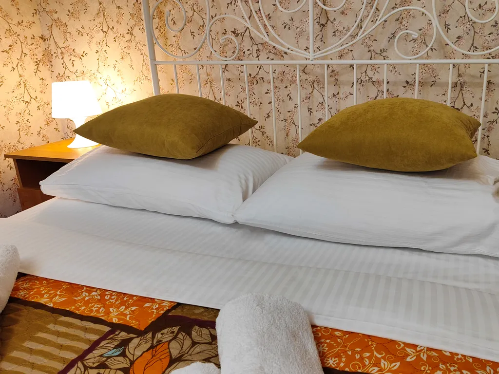 Просторный дом с верандой