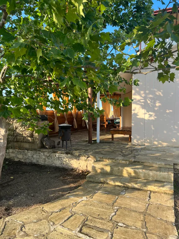 Домик у моря со всеми удобствами