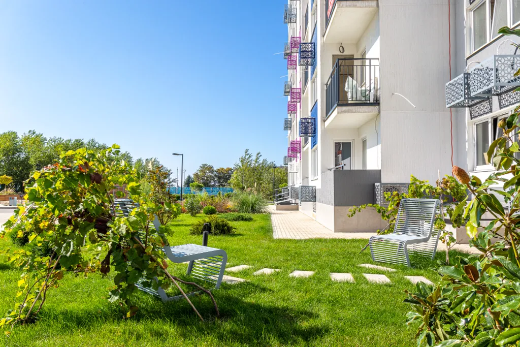 Светлая и яркая студия в ЖК Фрукты