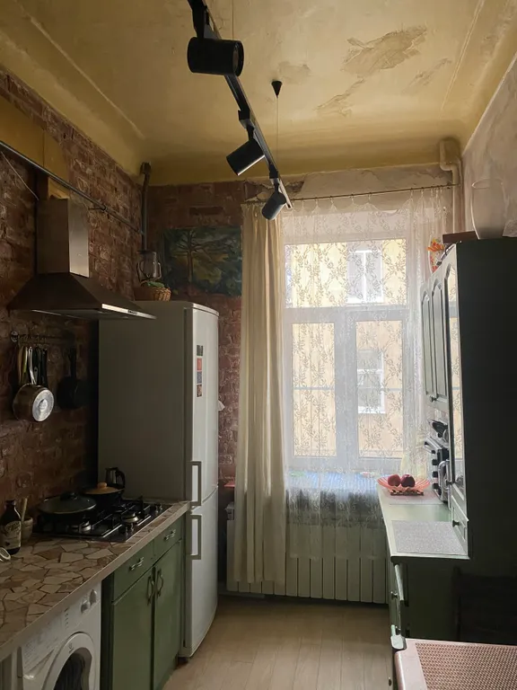 Квартира Розовая комната в атмосферном коливинге в центре Васильевского острова — Санкт-Петербург
