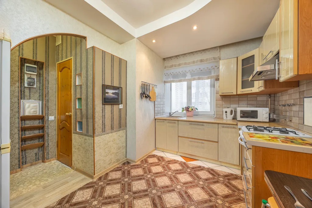 Квартира Двухкомнатная квартира на Пятой линии с изолированными комнатами — Калининград