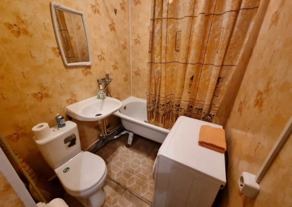 Квартира Уютная квартира у жд и авто вокзала — Луга