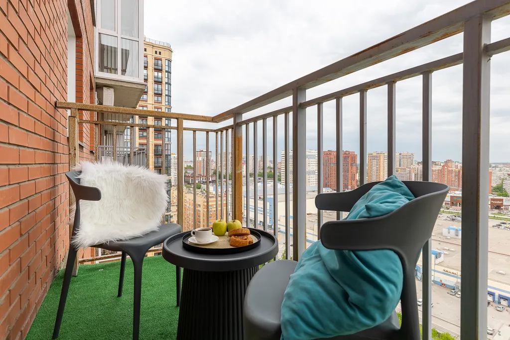 Дизайнерская студия рядом с центром и Локомотив Ареной