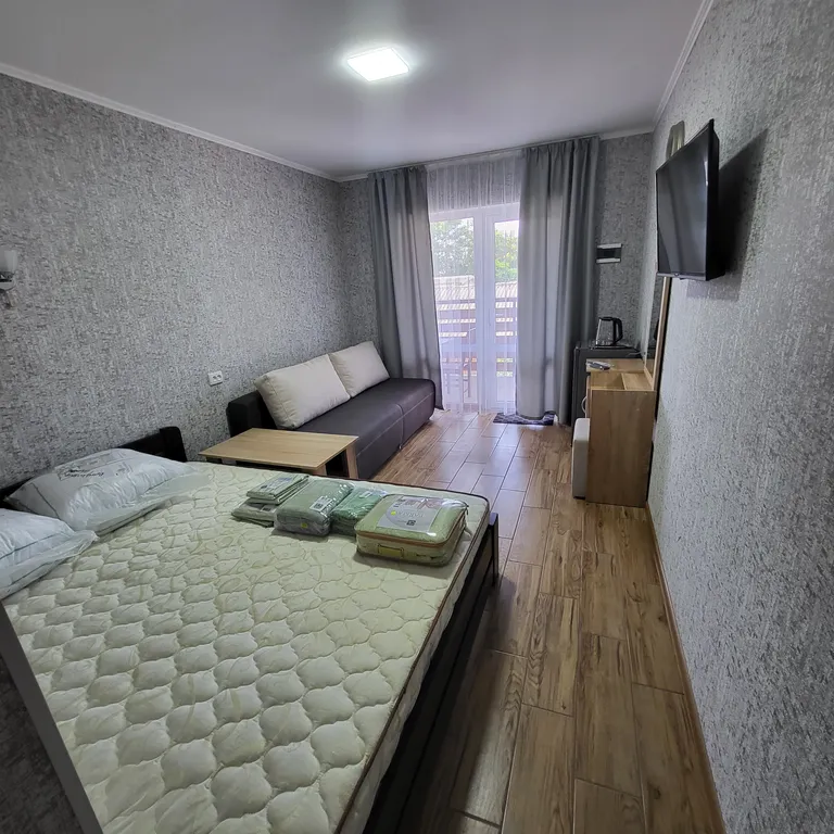 №25 на втором этаже, в номере есть все