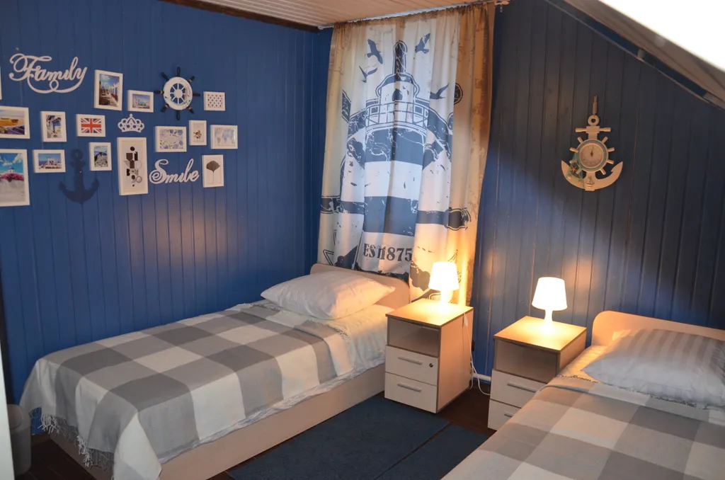 Коттедж Большой гостевой дом — Волхов