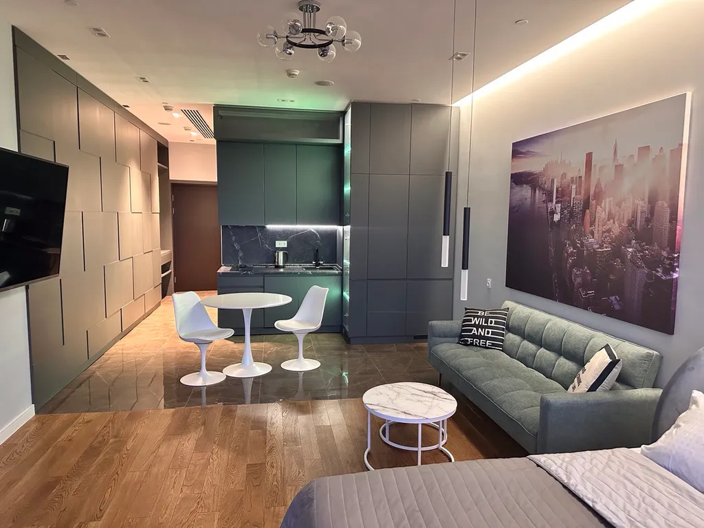 Апартаменты на 77 этаже с видом на закат