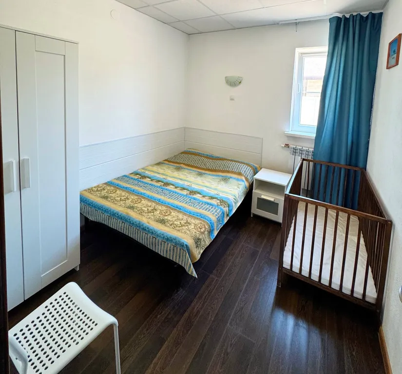 Две спальни, кухня с диваном, веранда