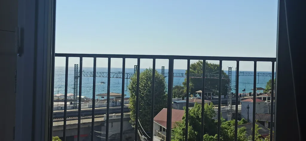 Студия на берегу моря