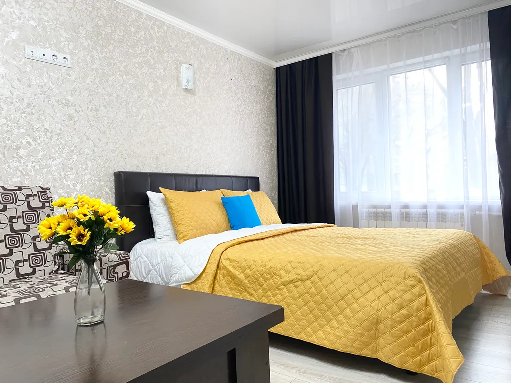 Двухкомнатная квартира у ФОК Надежда