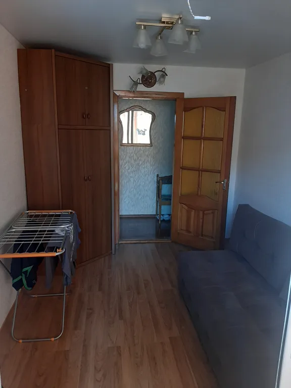 Уютная отдельная комната с балконом в районе автовокзала города Алушты