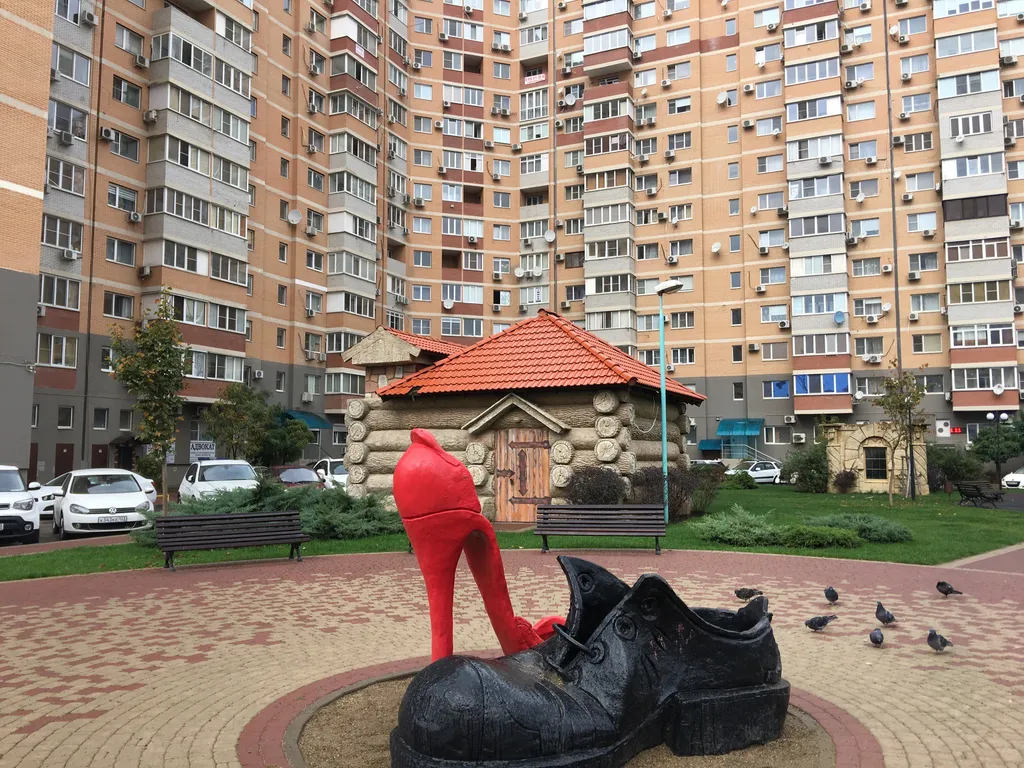 Квартира Просторная квартира для семьи в отличном районе, в двух шагах от центр — Краснодар