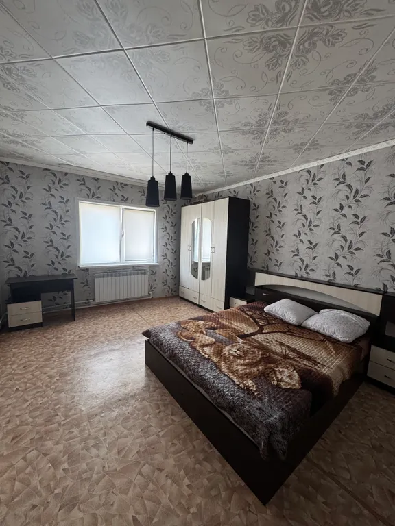 Уютный дом в центре города в пешей доступности от озер