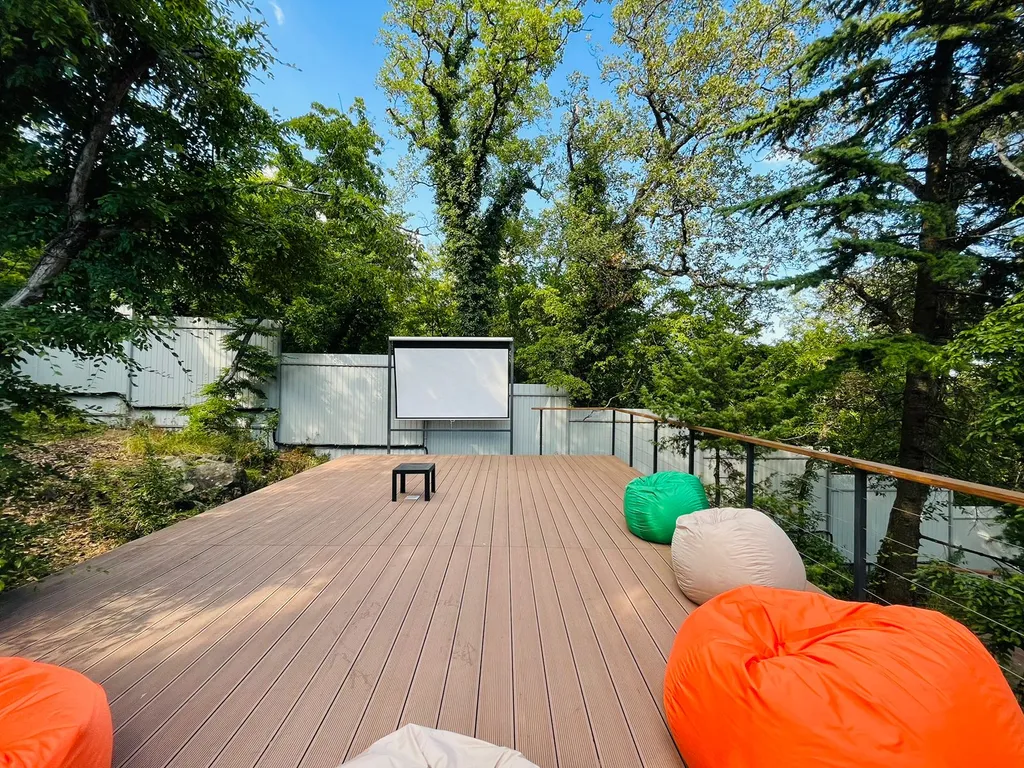 Лесная лагуна