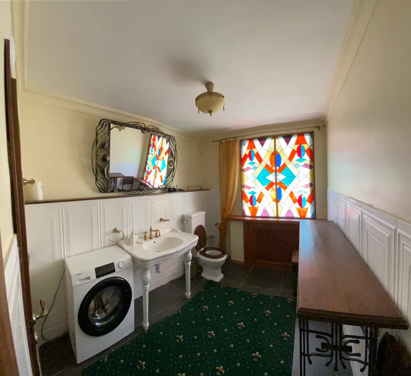 Апартаменты с отдельным входом , центр города