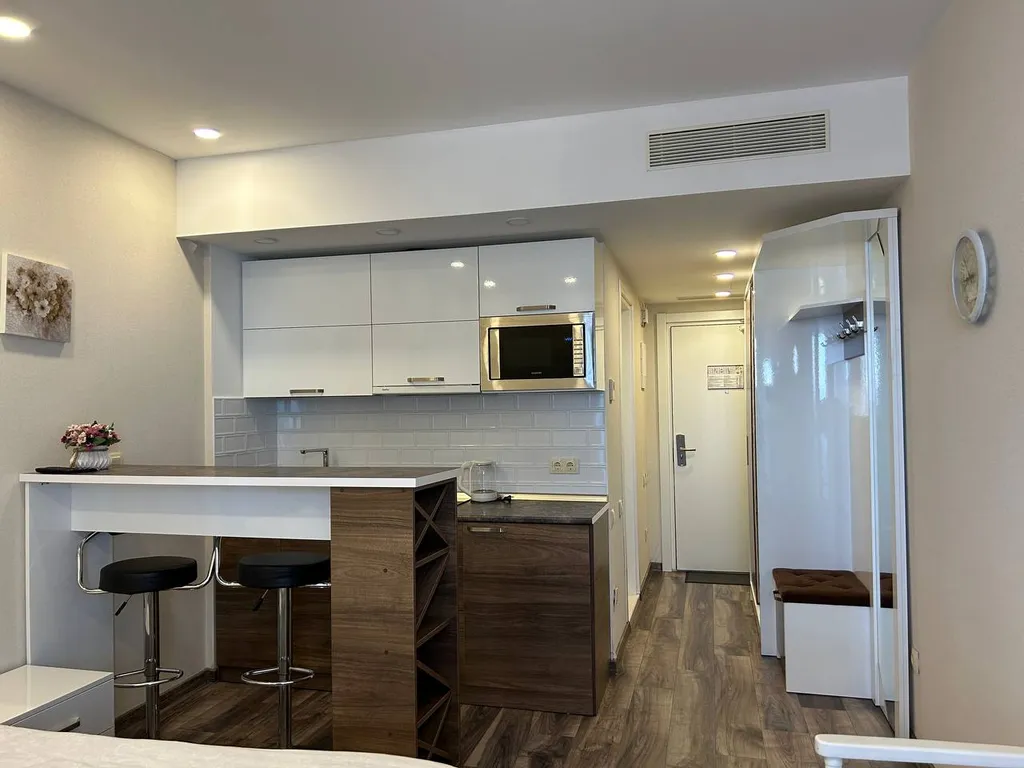 Grand sea&city view apartment in alliance palace