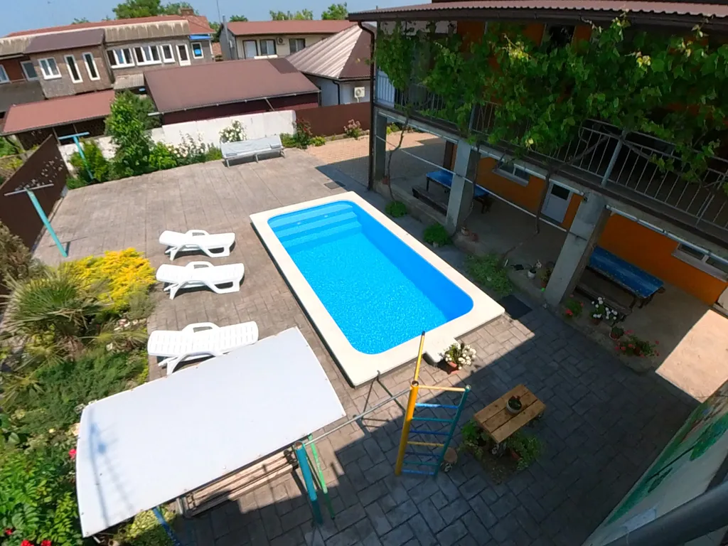 Квартира студия с террасой