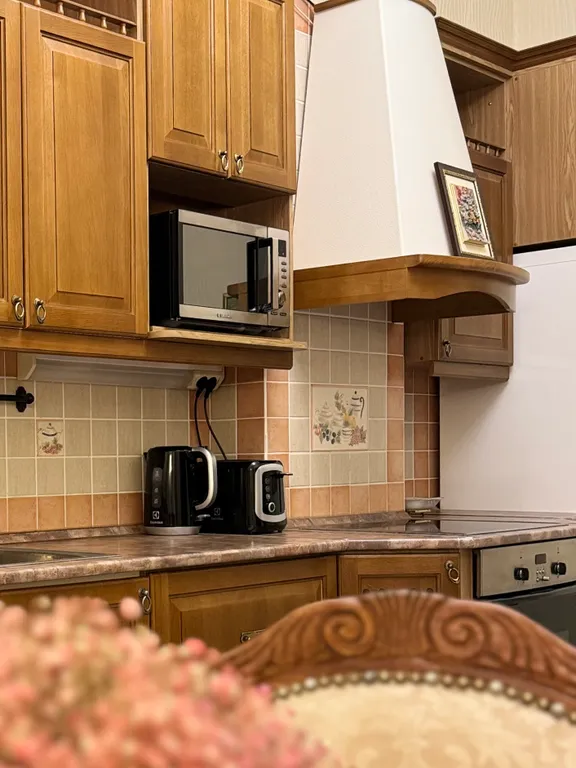 Уютная двухкомнатная арт-квартира в финском доме в центре Выборга