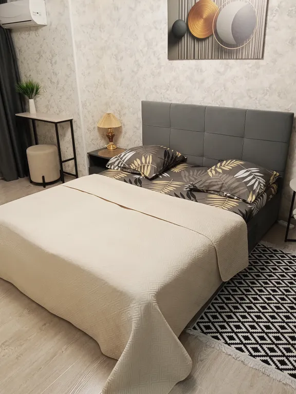 Уютная квартира в центре города Майского!