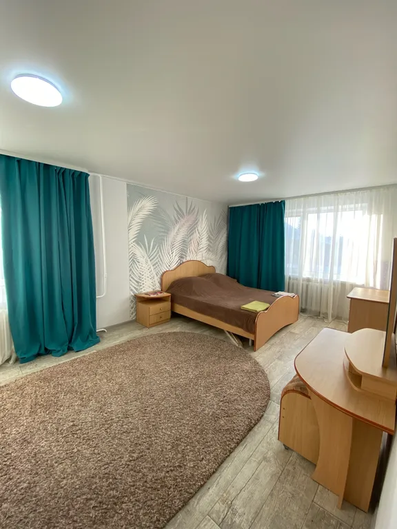 Квартира Трехкомнатная уютная квартира — Голышманово