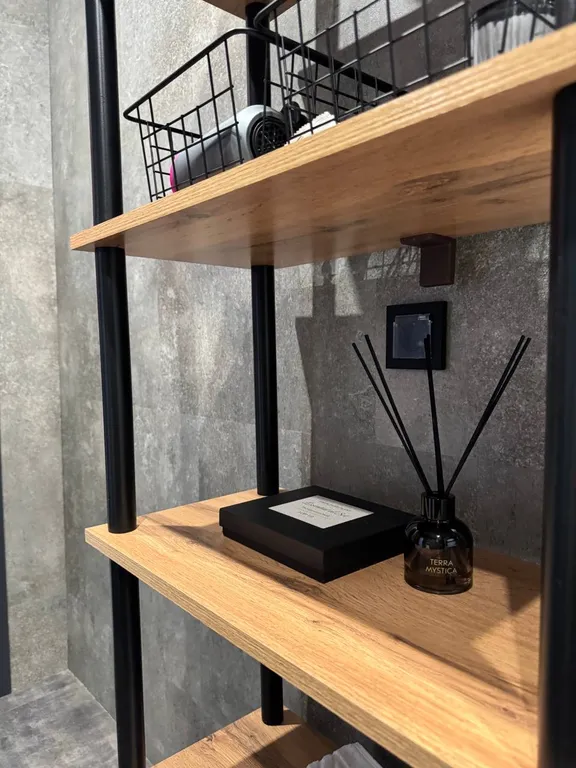 Новый стильный дом с купелью и сауной