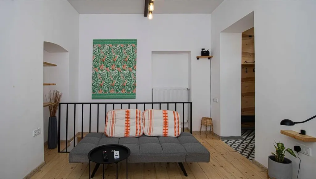 Lovely Apt in Sololaki