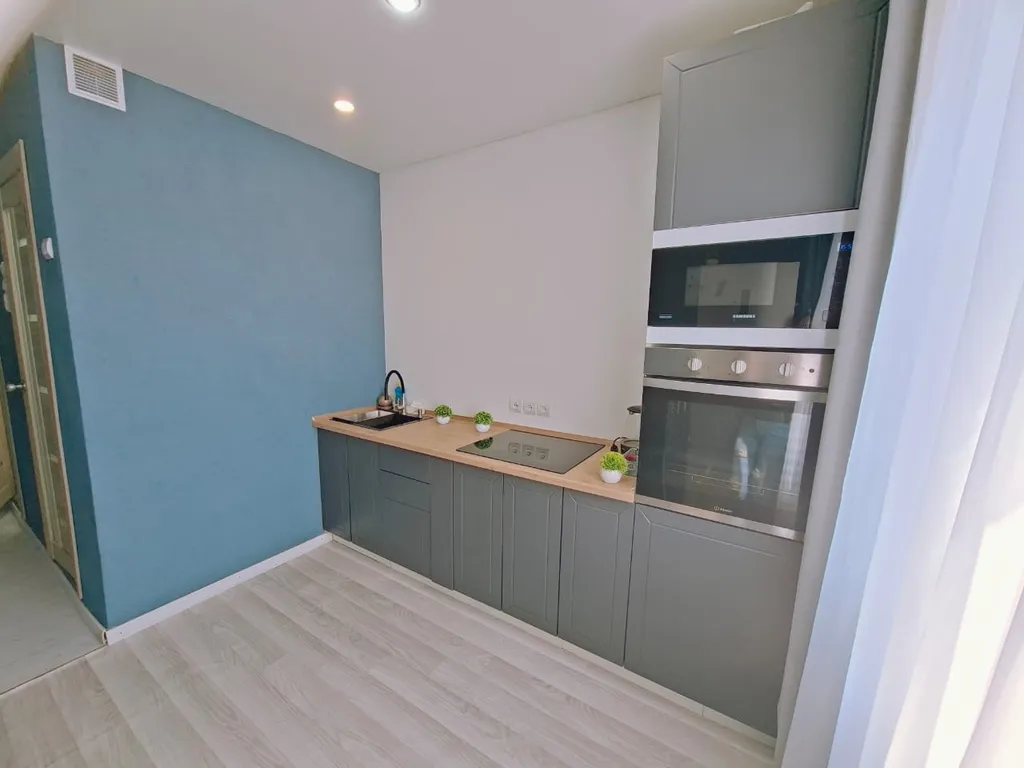 Бирюзовые апартаменты на Солдатова