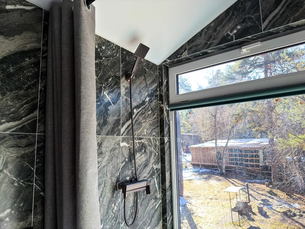 4-комнатный Дом