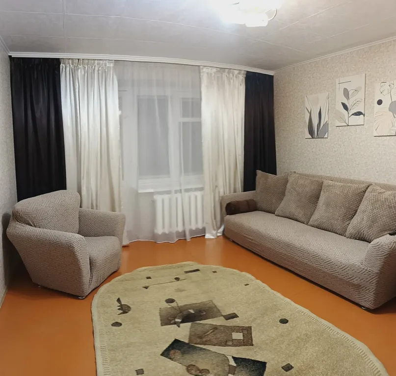 Квартира в центре в 5 минутах до ЖД и автовокзала — аренда посуточно в Вельск