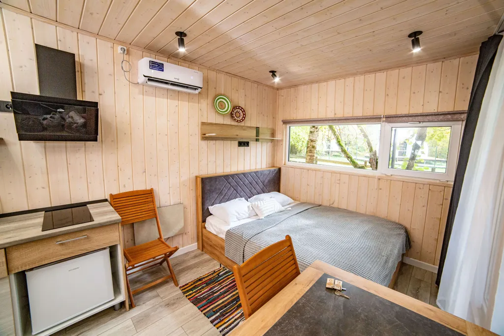 Глэмпинг-отель Высокий берег