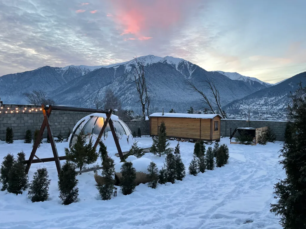 Домики с видом на горы