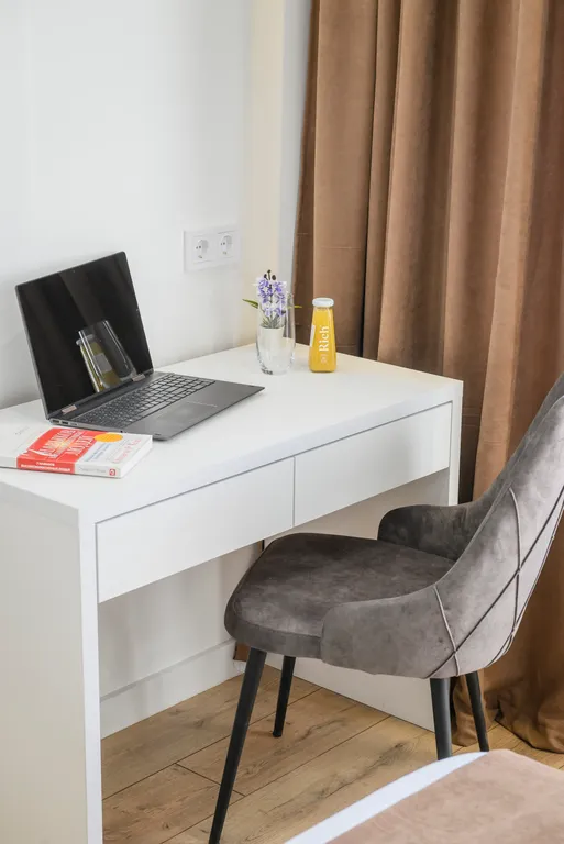 Новые апартаменты в ЖК R-House, 100 метров от Mega