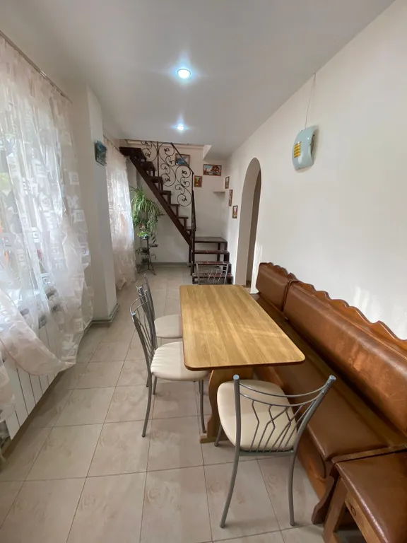 Коттедж Часть Гостевого дома Зеленый рай — Прасковеевка