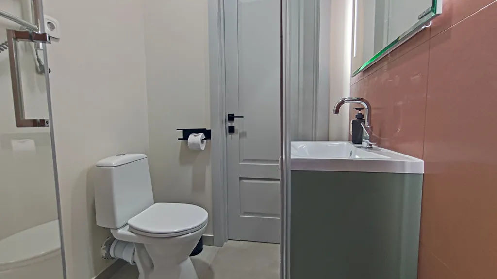 Дизайнерский апартамент с двумя спальнями