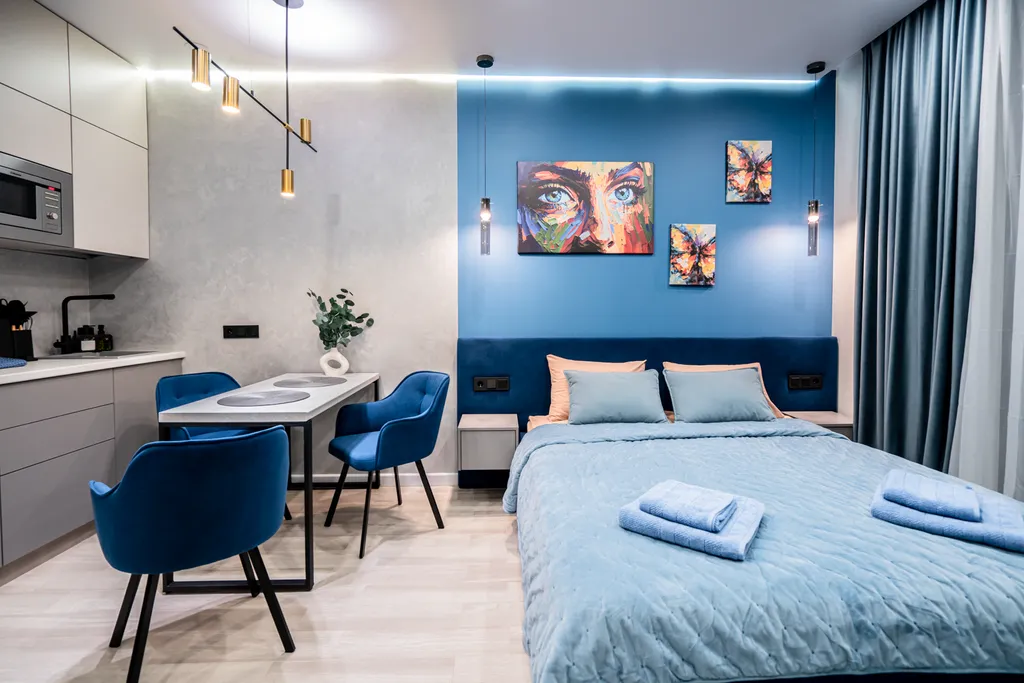 Дизайнерская студия Ls-art-crystal blue с видом на море с 13 этажа