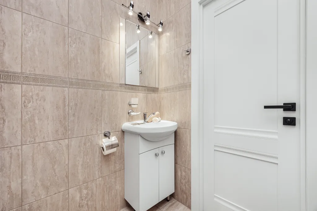 Квартира Квартира Прoстоpная уютная квартиpа в Сириусе в 50-ти метрах от моря — Сириус