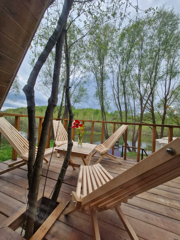 Коттедж А-фрейм с видом на озеро и лес — Казань