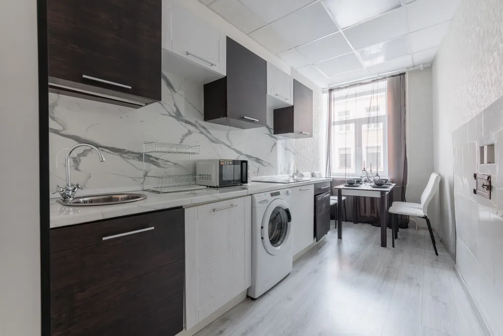 Квартира Просторная квартира у Дворцовой с 4 комнатами DereMRents — Санкт-Петербург