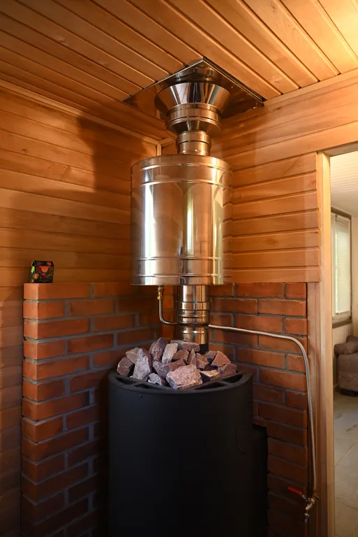 Лесной коттедж