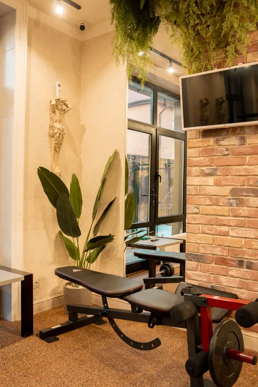 Уникальная локация-отдельный этаж из 3 комнат в спа-комплексе