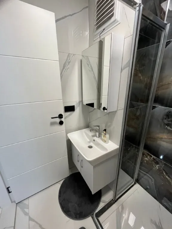 Новая квартира у моря в спокойном районе