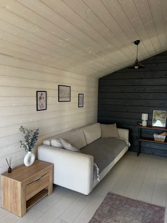 Коттедж Дом на берегу реки Волхов — Юшково