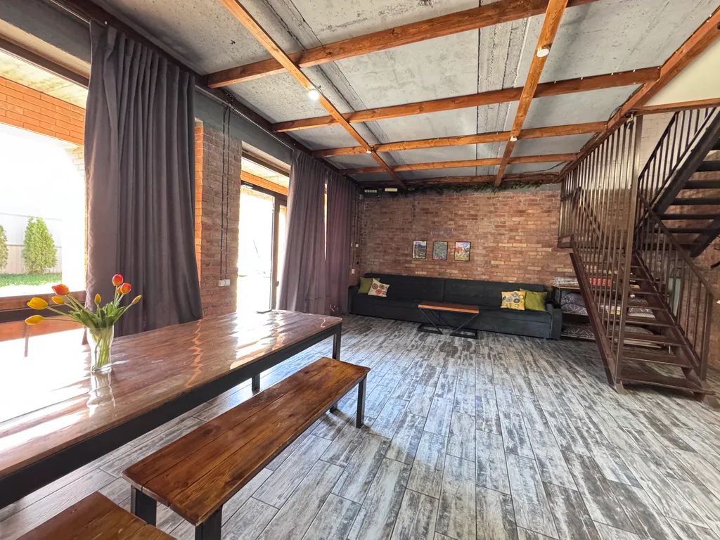 Уютный дом с видом на горы и тёплым бассейм fiagdonrelax