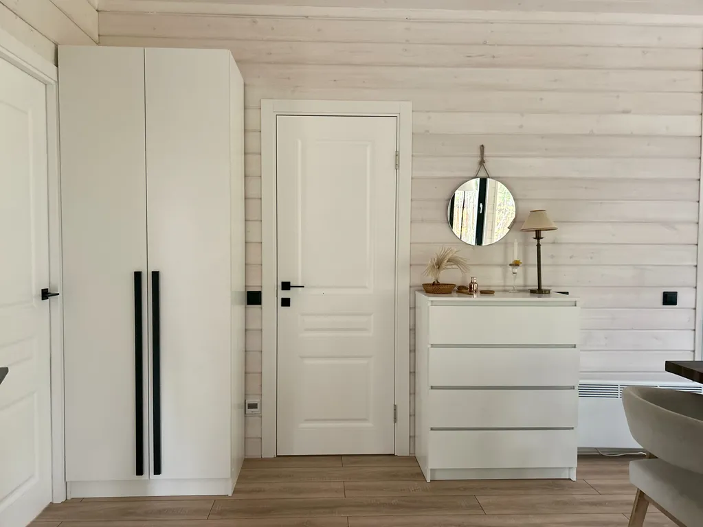 Коттедж Коттедж у озера с камином Сосновый Дом — Орехово