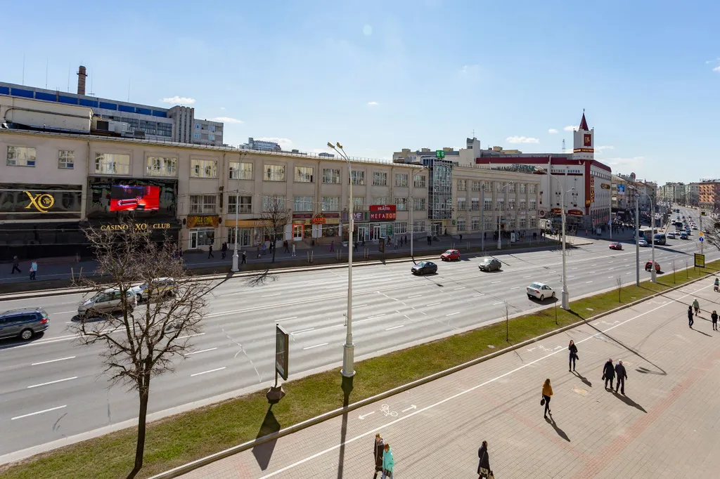 Апартаменты в центре Минска с видом на проспект Независимости