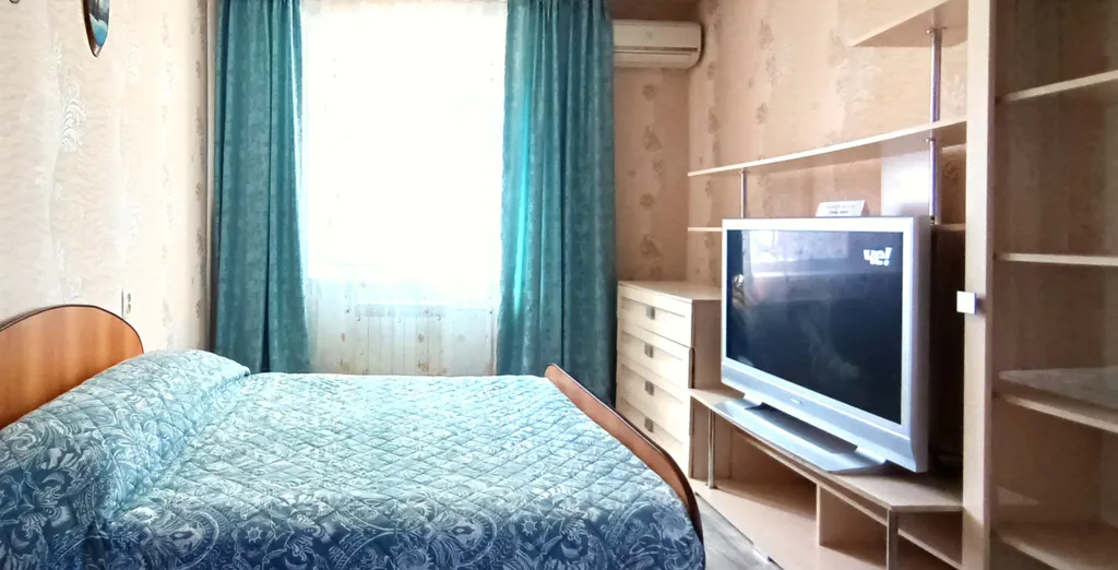 1-комнатнвя квартира с кондиционером, подходит командированным — аренда посуточно в Старый Оскол