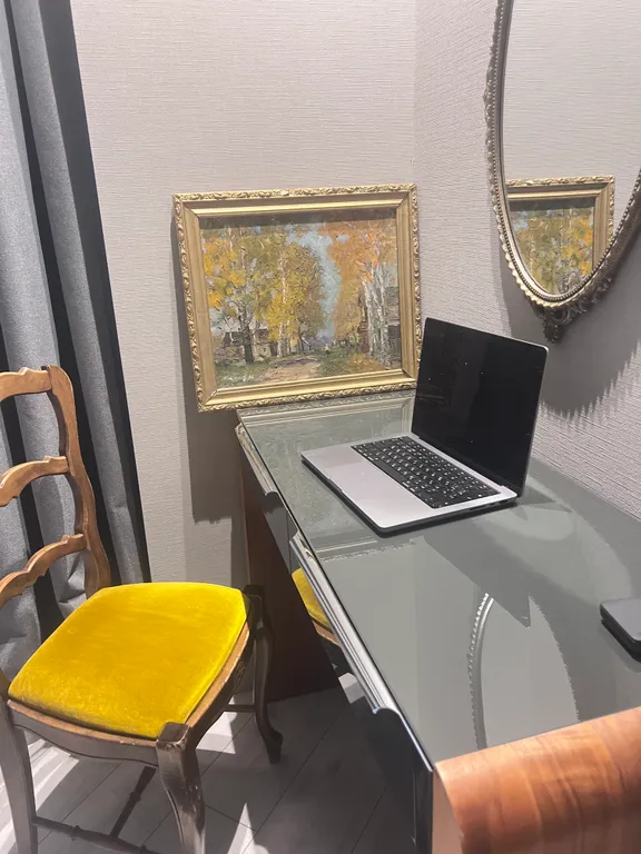 Живите у стен Кремля