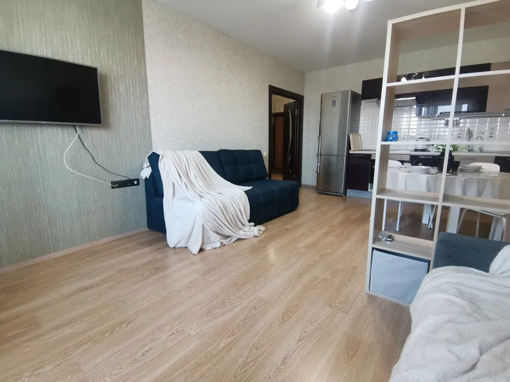 У Волги уютная квартира с видом на горы