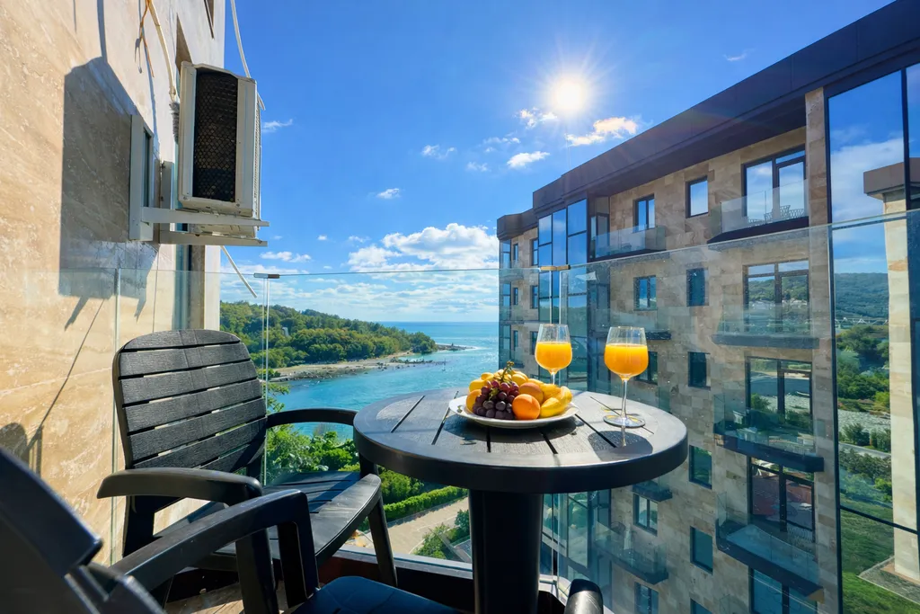 Квартира Люкс с видом на море и реку с балконом — Лазаревское